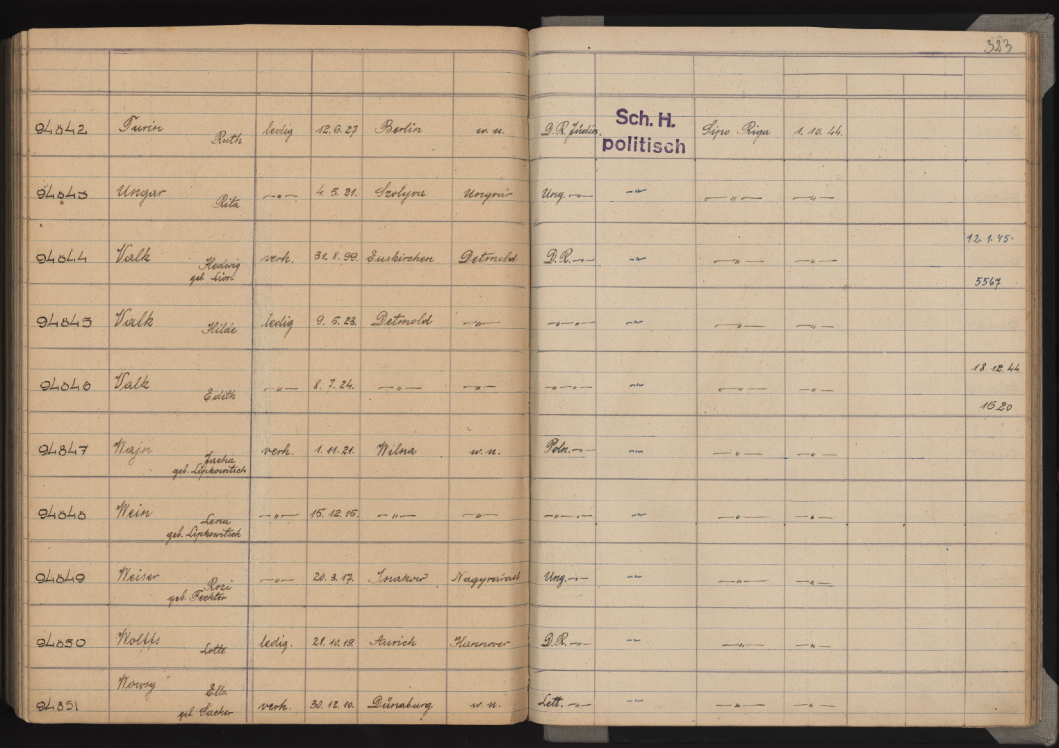 Registrierung von Hilde Valk im KZ Stutthof - Museum Stutthof I-IIE-15 Registry book_90dpi.png